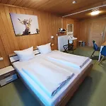Weisser Hirsch 3*